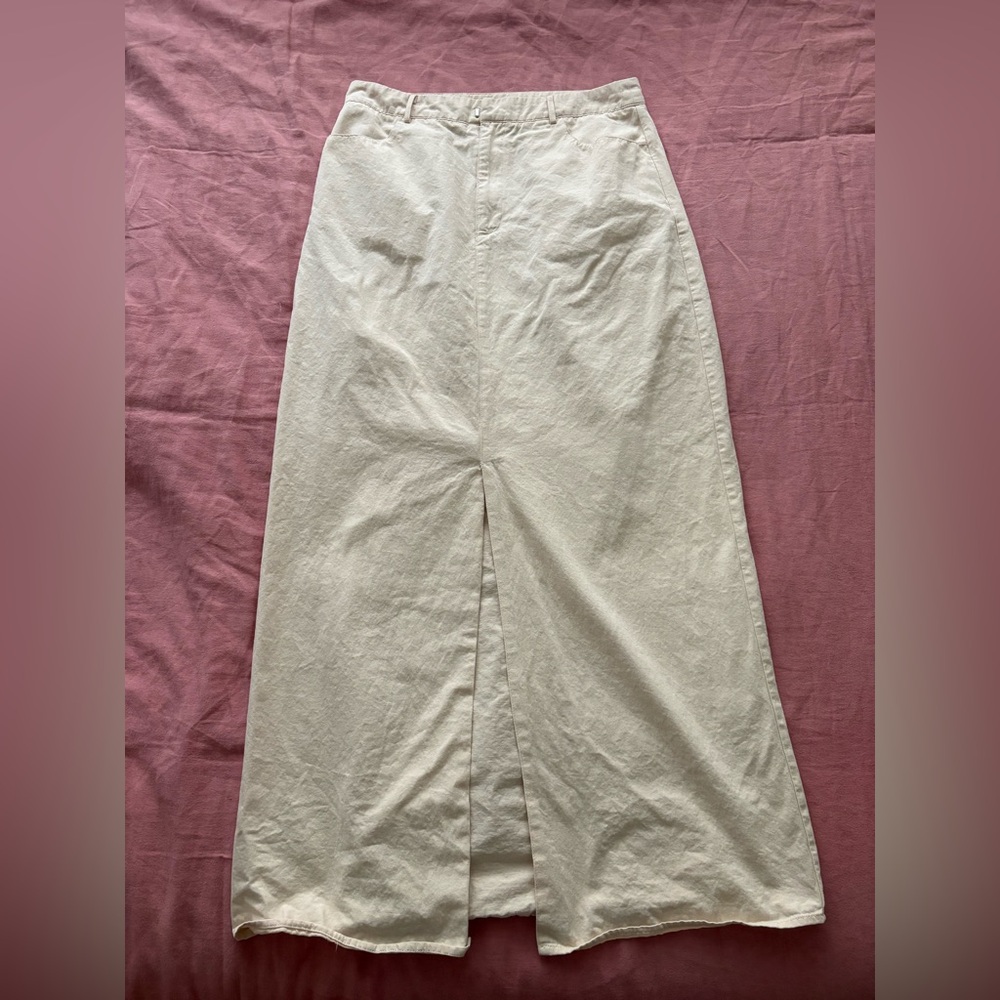 Commense Cream Maxi Skirt
